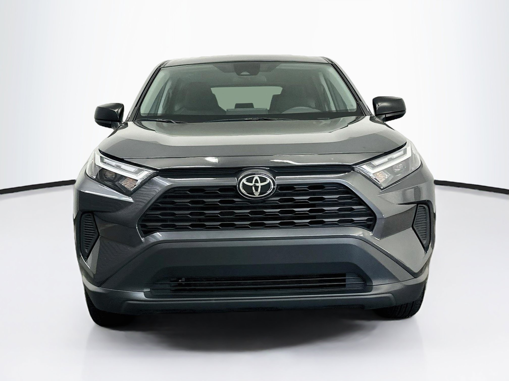 Used 2025 Toyota RAV4 LE AWD/4WD image 2