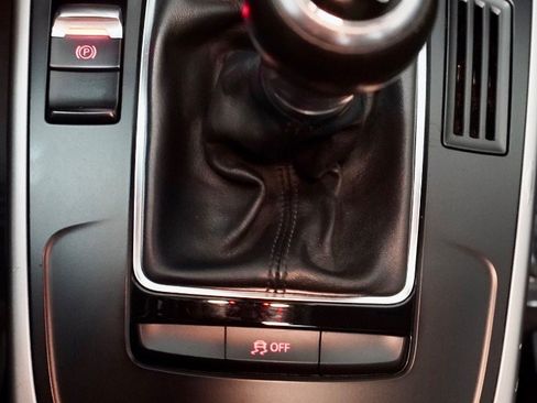 Used 2013 Audi A4 AWD/4WD image 22
