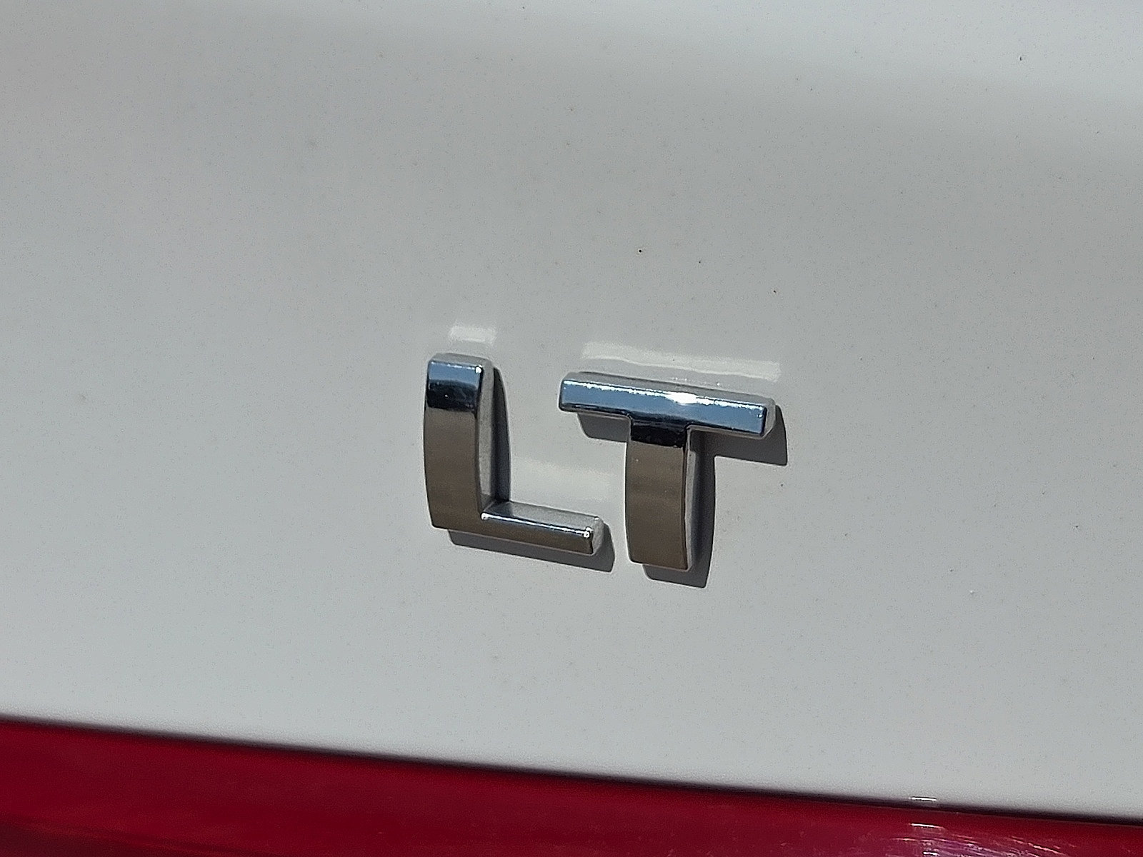 Used 2024 Chevrolet Malibu LT FWD image 9