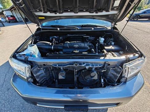 Used 2014 Toyota Sequoia Limited AWD/4WD image 60