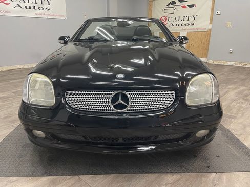 Used 2004 Mercedes-Benz SLK 230 image 2