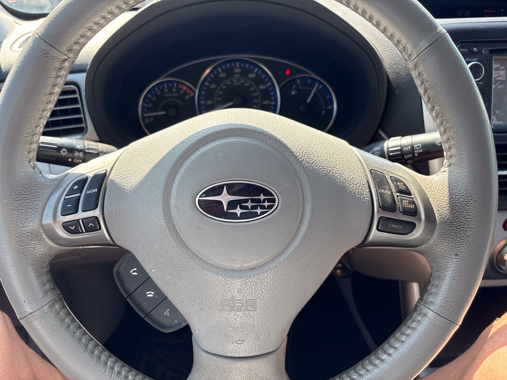 Used 2012 Subaru Forester 2.5X Limited AWD/4WD image 2