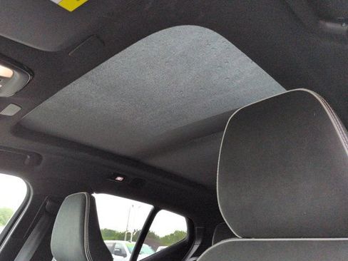 Used 2024 Volvo XC40 Recharge Plus w/ Protection Package Premier RWD image 19