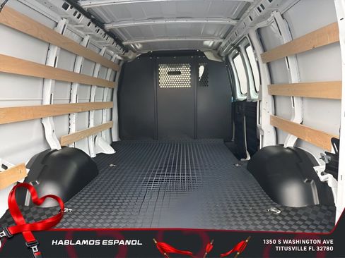 Used 2024 Chevrolet Express 2500 w/ Driver Convenience Package image 10