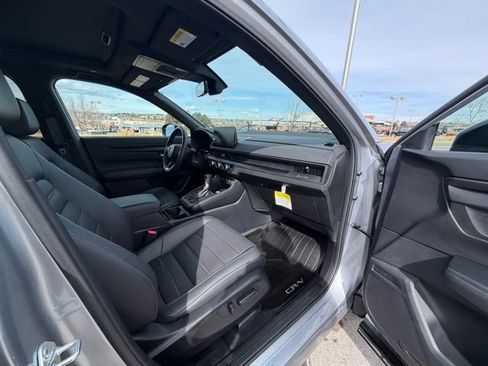 Used 2024 Honda CR-V Sport-L image 29