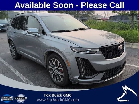 Used 2024 Cadillac XT6 Sport w/ Technology Package AWD/4WD image 3