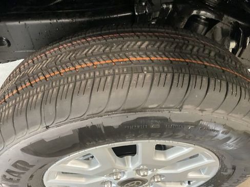 New 2026 Toyota Tacoma SR5 image 8