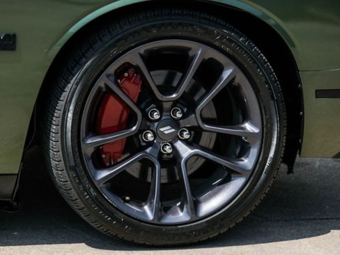 Used 2020 Dodge Challenger R/T w/ Blacktop Package image 46