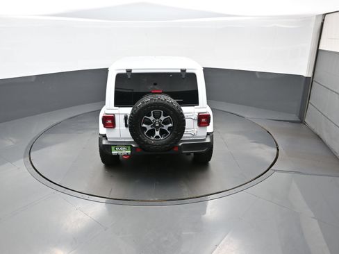 Used 2021 Jeep Wrangler Unlimited Rubicon AWD/4WD image 37