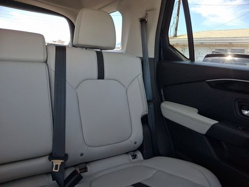 Used 2026 Honda Passport RTL image 16