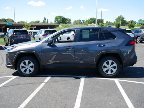 Certified 2023 Toyota RAV4 LE FWD image 4