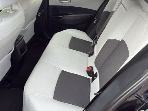 Used 2022 Toyota Corolla XSE FWD image 21