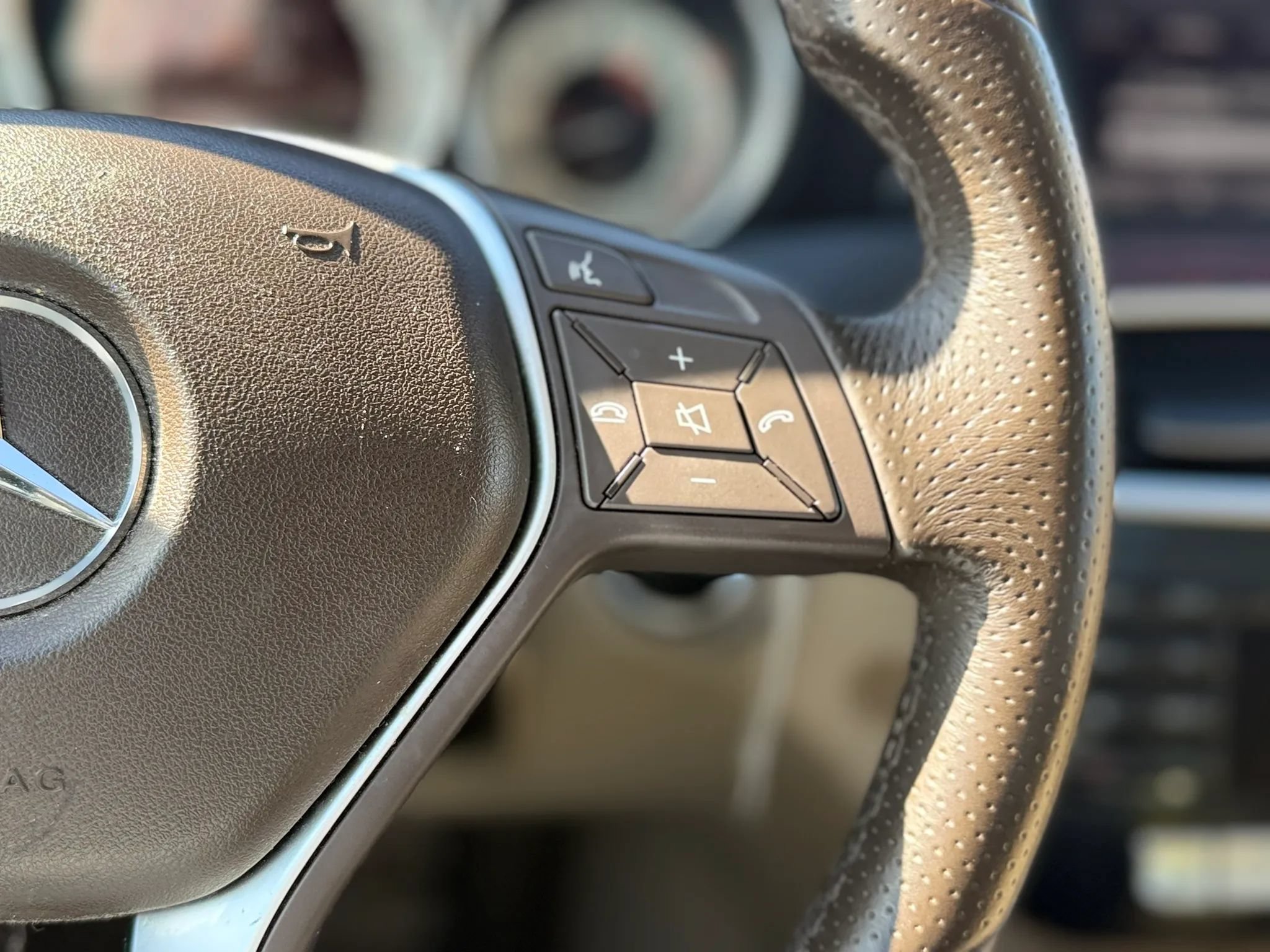 Used 2014 Mercedes-Benz C 250 Sedan image 17