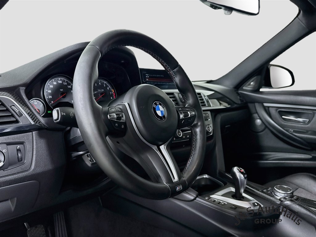 Used 2017 BMW M3 RWD image 9