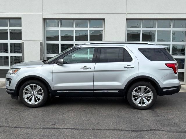 Used 2019 Ford Explorer Limited w/ Class III Trailer Tow Package AWD/4WD image 3