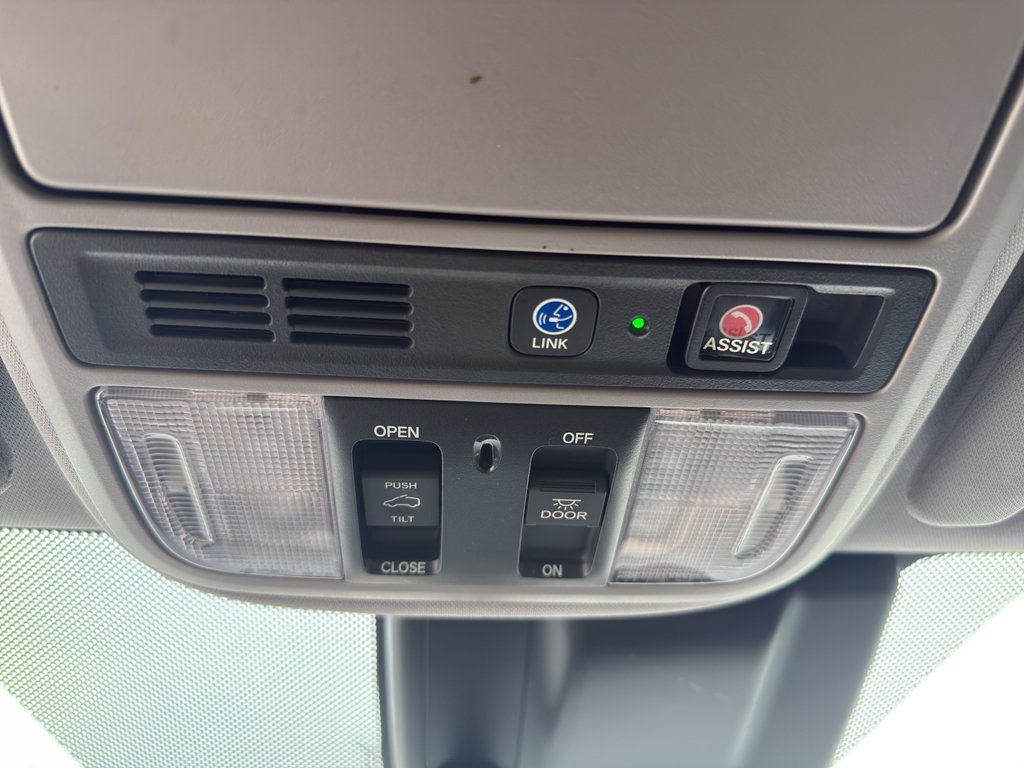 Used 2018 Honda Odyssey Elite image 24