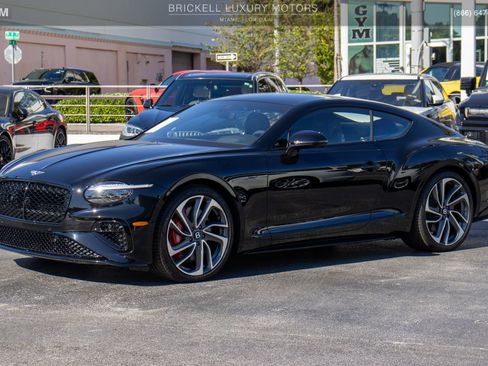 Used 2025 Bentley Continental GT Speed image 9