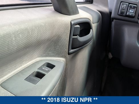 Used 2018 Isuzu NPR RWD image 20