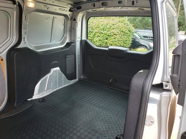 Used 2016 Ford Transit Connect XL FWD image 15