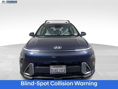 Certified 2025 Hyundai Kona SEL AWD/4WD image 8