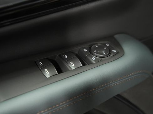 New 2026 GMC Yukon AT4 w/ AT4 Premium Plus Package image 31