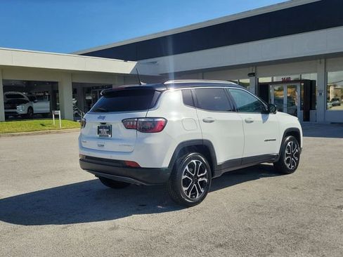 Used 2024 Jeep Compass Limited image 6