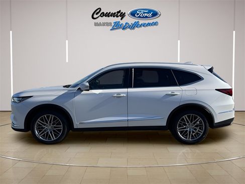 Used 2023 Acura MDX SH-AWD w/ Advance Package image 3