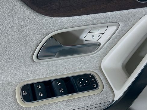 Certified 2022 Mercedes-Benz A 220 4MATIC image 24