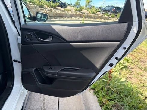 Used 2021 Honda Civic Sport image 21
