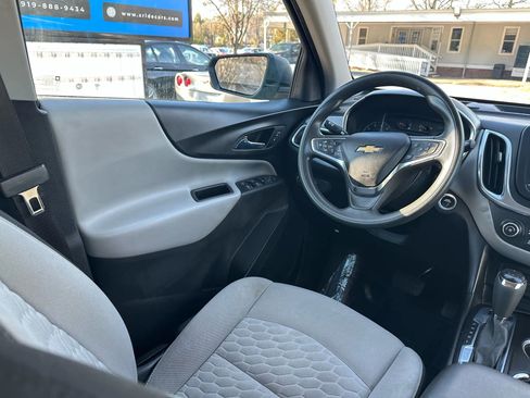 Used 2020 Chevrolet Equinox LS w/ LPO, Roadside Safety Package image 23