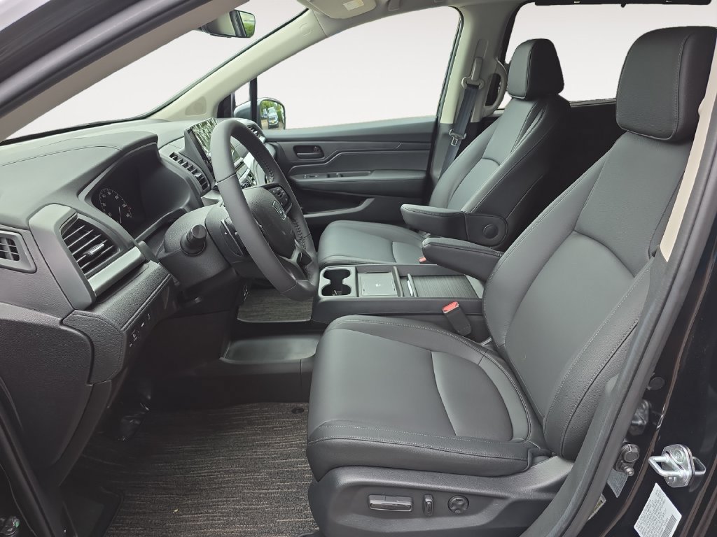 Certified 2026 Honda Odyssey EX-L image 11