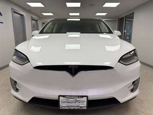 Used 2017 Tesla Model X 75D image 6