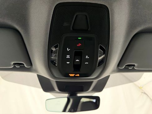 Used 2025 Audi Q5 Premium Plus image 40