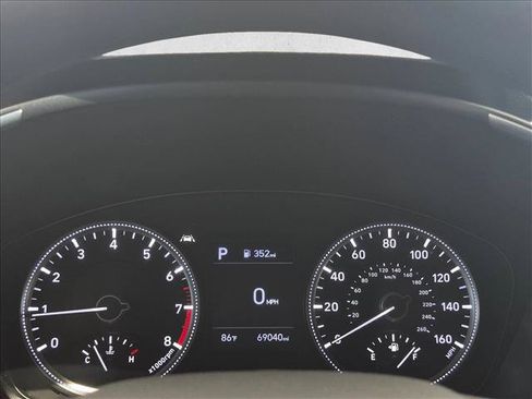 Used 2020 Hyundai Santa Fe SE AWD/4WD image 10