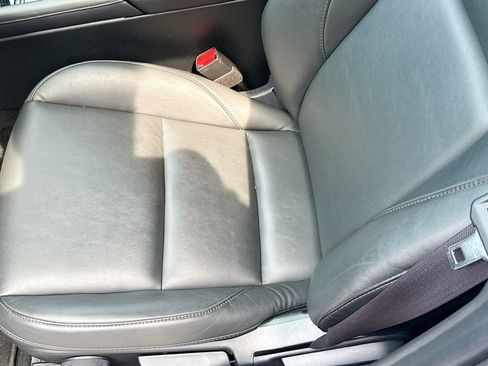 Used 2024 MAZDA MAZDA3 s FWD image 24