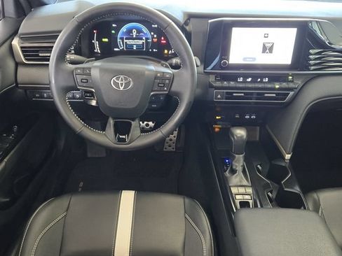 Used 2026 Toyota Camry SE w/ Convenience Package FWD image 28