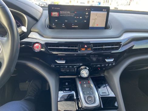 Used 2023 Acura MDX FWD w/ Technology Package image 16