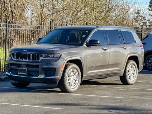 Used 2021 Jeep Grand Cherokee L Laredo w/ Luxury Tech Group I image 7