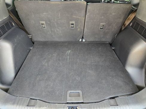 Used 2025 Ford Escape ST-Line Select AWD/4WD image 29