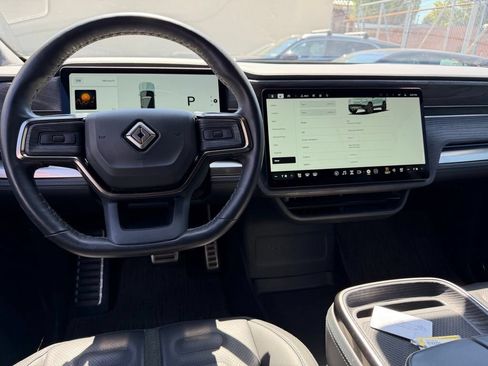 Used 2023 Rivian R1S Adventure AWD/4WD image 13