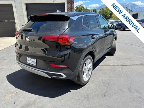 Used 2022 Buick Encore GX Preferred w/ Cold Weather Comfort Package AWD/4WD image 7
