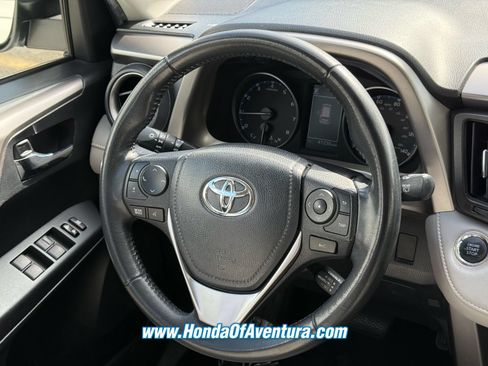 Used 2018 Toyota RAV4 XLE FWD image 16