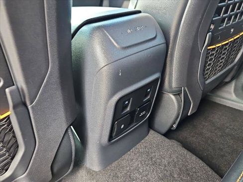 Used 2022 Ford Bronco Badlands AWD/4WD image 17