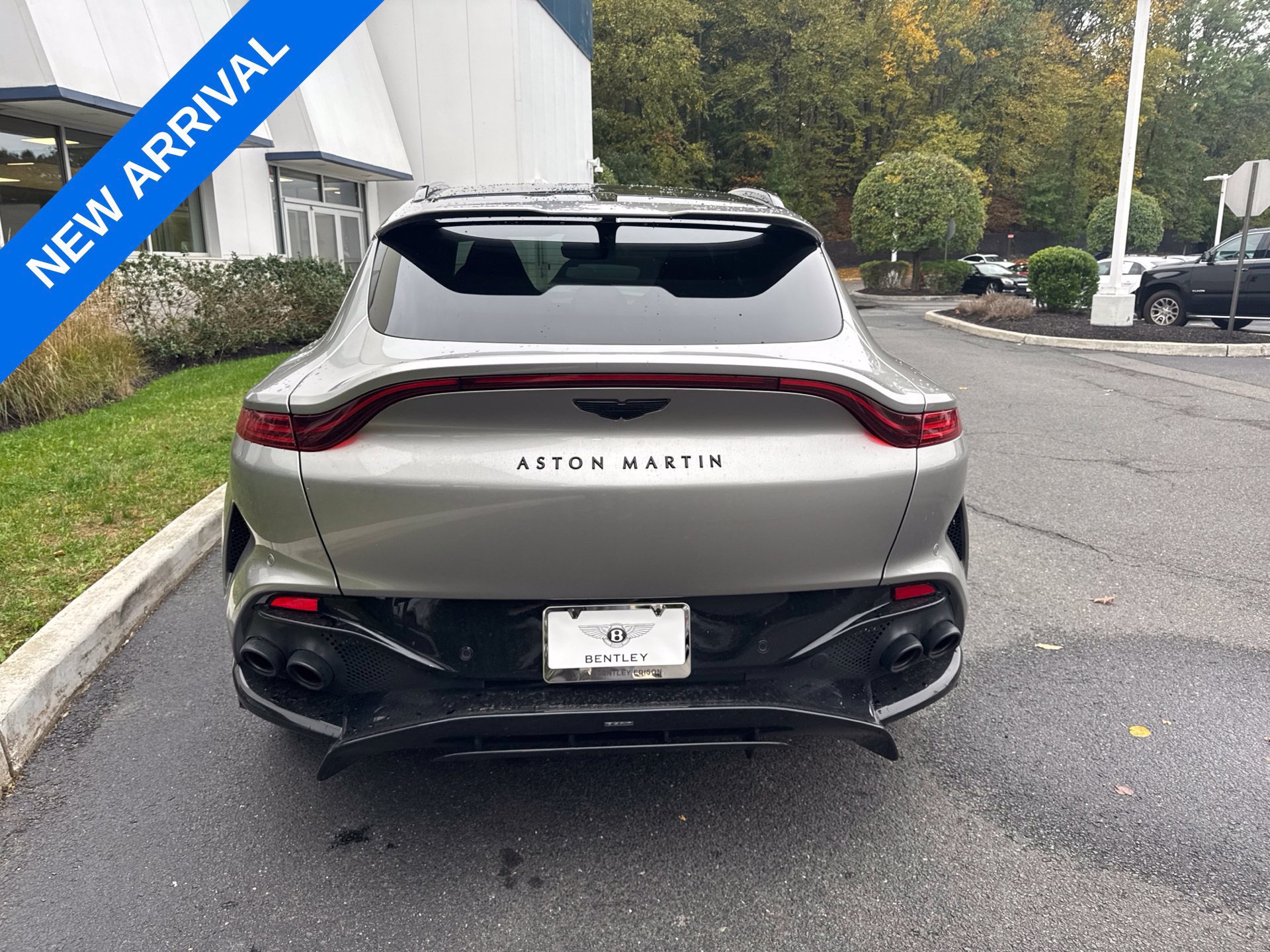Used 2025 Aston Martin DBX 707 AWD/4WD image 3