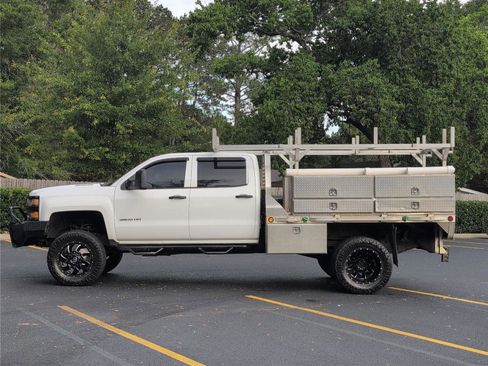 Used 2015 Chevrolet Silverado 3500 W/T w/ Snow Plow Prep Package AWD/4WD image 2