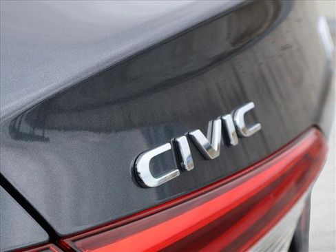 Used 2024 Honda Civic Sport image 29