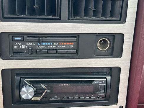 Used 1989 Dodge Dakota image 28