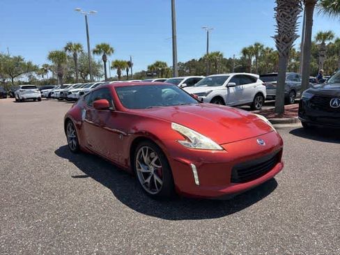 Used 2015 Nissan 370Z w/ Sport Package image 7