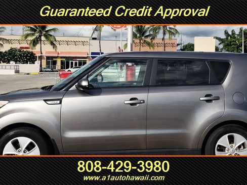 Used 2016 Kia Soul w/ Convenience Package FWD image 2