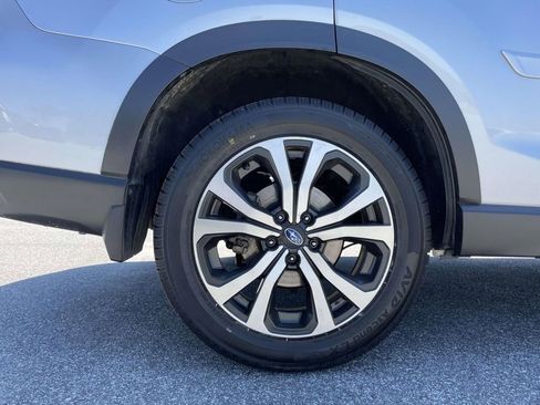 Used 2020 Subaru Forester Limited w/ Popular Package #3 AWD/4WD image 35